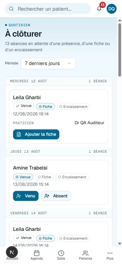 La liste «&nbsp;à clôturer&nbsp;» sur un téléphone&nbsp;: les séances passées en attente d’une présence, d’une fiche ou d’un encaissement.
